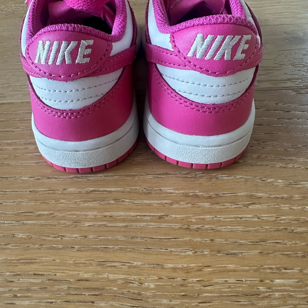 Nike Kids Sneakers in Pink and White - Picture 3 of 3